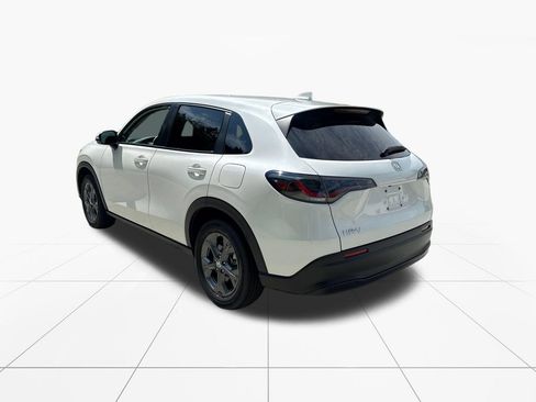 Certified 2026 Honda HR-V LX image 6