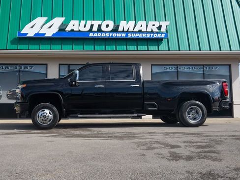 Used 2021 Chevrolet Silverado 3500 High Country image 5