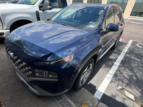 Certified 2022 Hyundai Santa Fe SEL FWD image 2