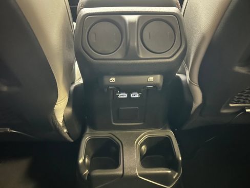Used 2022 Jeep Gladiator Mojave w/ Dual Top Group AWD/4WD image 19