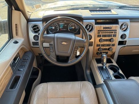 Used 2011 Ford F150 Lariat w/ Lariat Chrome Pkg image 13