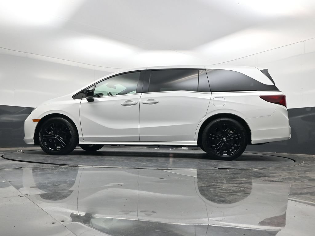 Used 2025 Honda Odyssey Sport-L image 37