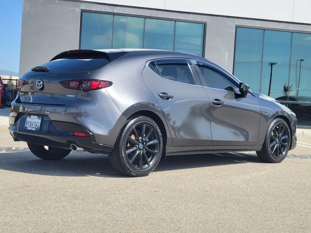 Used 2020 MAZDA MAZDA3 Hatchback FWD image 4