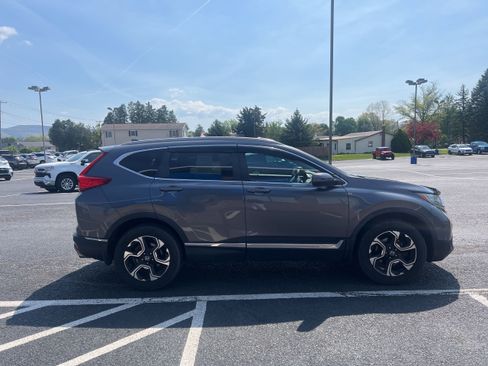 Used 2017 Honda CR-V Touring image 7