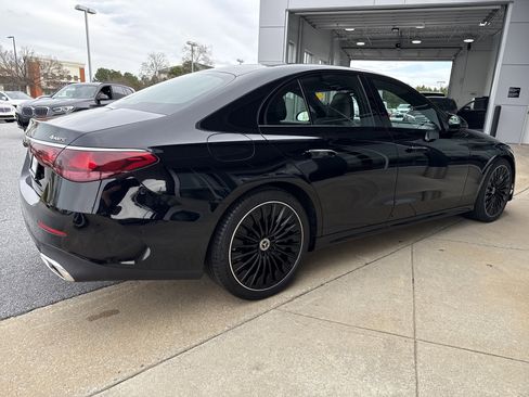 Certified 2024 Mercedes-Benz E 450 4MATIC Sedan image 9