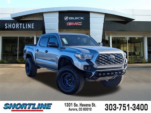 Used 2022 Toyota Tacoma TRD Off-Road image 1