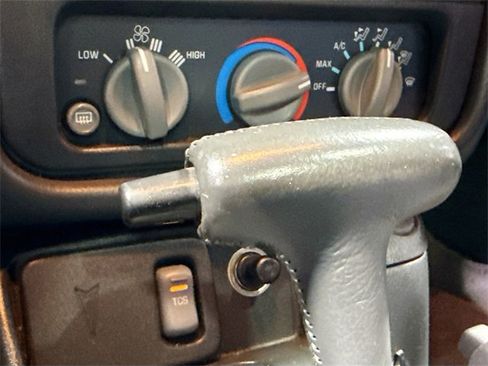 Used 1998 Pontiac Firebird Formula w/ Security Pkg image 17