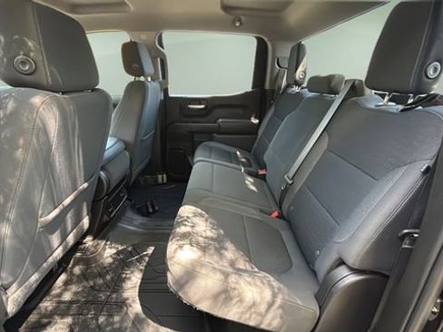Used 2022 Chevrolet Silverado 1500 Custom w/ Safety Confidence Package AWD/4WD image 19