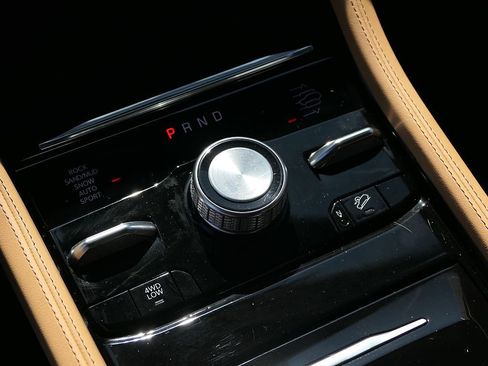 Used 2025 Jeep Grand Cherokee Summit w/ Adv Protech Group IV AWD/4WD image 21