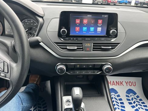 Used 2024 Nissan Altima 2.5 S image 22