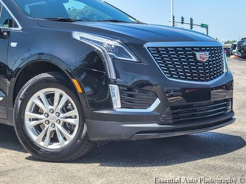 Certified 2024 Cadillac XT5 Luxury w/ LPO, Floor Liner Package AWD/4WD image 3