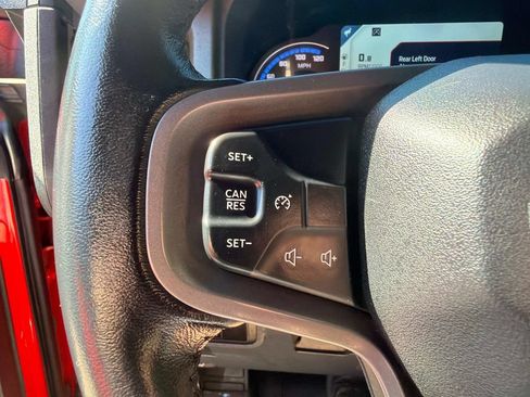 Used 2024 Ford Bronco Big Bend AWD/4WD image 29