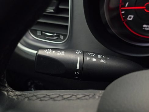 Used 2019 Dodge Charger SXT RWD image 29