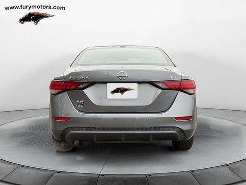 Used 2024 Nissan Sentra SV image 4