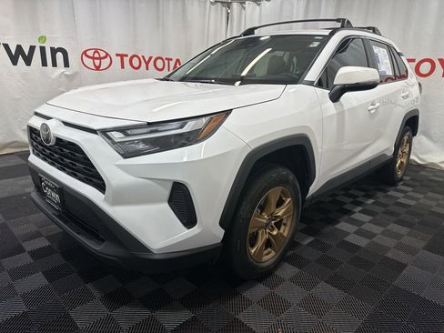 Used 2024 Toyota RAV4 XLE image 3