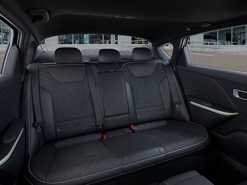 New 2025 Kia K4 GT-Line w/ GT-Line Sunroof Package image 16