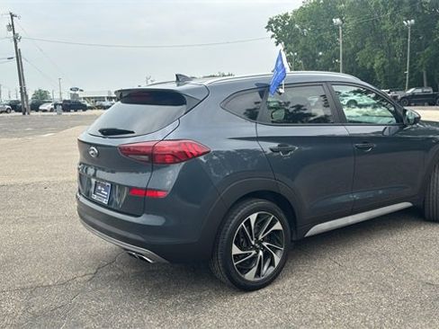 Used 2019 Hyundai Tucson Sport image 4