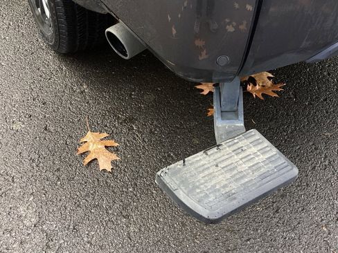 Used 2024 Toyota Tundra Platinum image 9