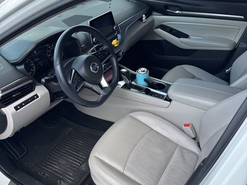 Used 2021 Nissan Altima 2.5 SL image 6