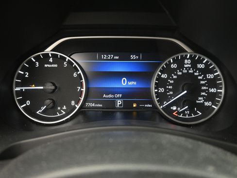 Used 2024 Nissan Murano SV w/ SV Midnight Edition Package image 20