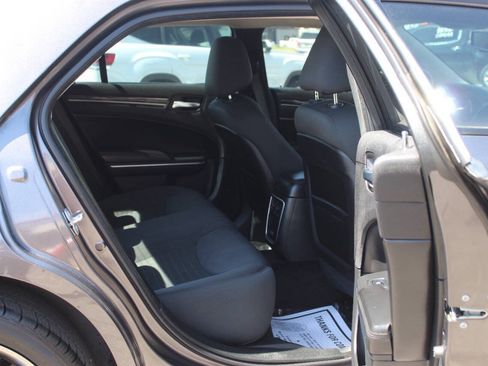 Used 2018 Chrysler 300 Touring w/ Sport Appearance Package RWD image 11
