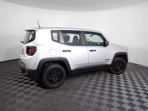 Used 2017 Jeep Renegade Sport w/ Power & Air Group AWD/4WD image 17