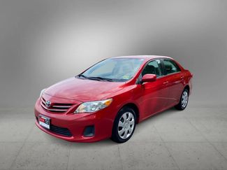 Used 2013 Toyota Corolla LE FWD video 2
