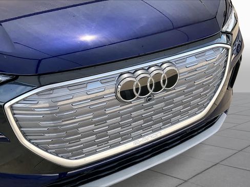 Used 2023 Audi Q4 e-tron Premium Plus w/ Premium Plus RWD image 28