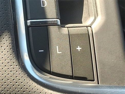 Used 2023 Chevrolet Tahoe Premier image 33