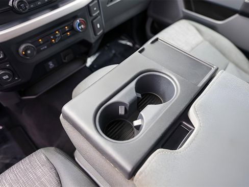 Used 2023 Ford F150 XLT image 25