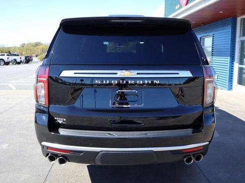 Used 2021 Chevrolet Suburban High Country w/ Premium Package image 7
