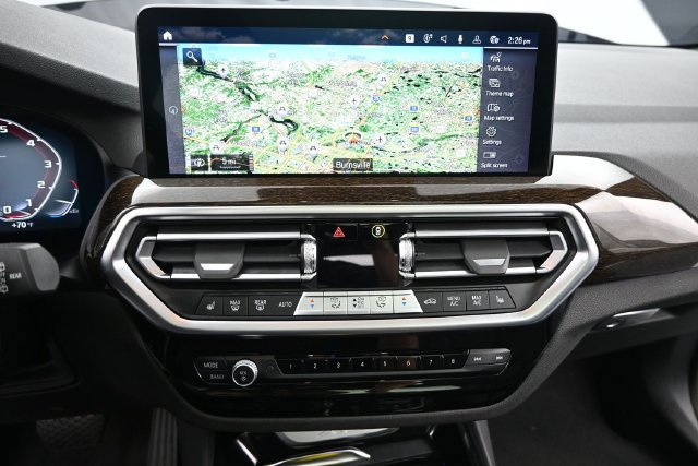 Used 2023 BMW X3 xDrive30i AWD/4WD image 8