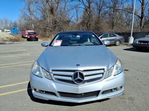 Used 2010 Mercedes-Benz E 350 Coupe image 2
