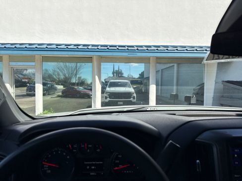 Used 2023 Chevrolet Silverado 1500 W/T w/ Trailering Package image 13