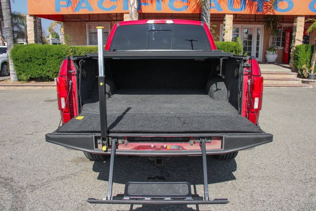 Used 2020 Ford F150 Lariat w/ Equipment Group 502A Luxury AWD/4WD image 8