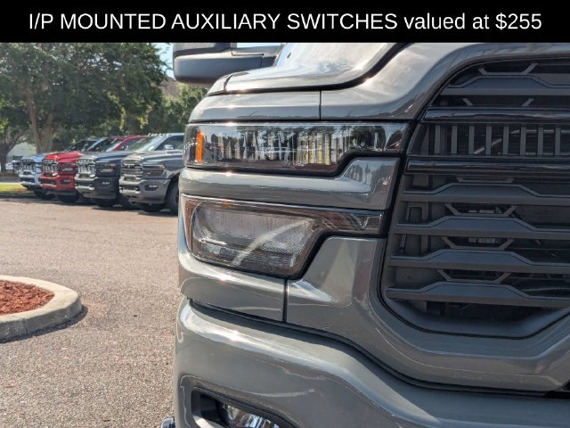 New 2026 RAM 3500 Big Horn AWD/4WD image 16