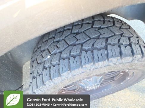 Used 2015 RAM 1500 Express image 10