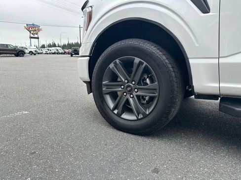 Used 2023 Ford F150 Lariat w/ Equipment Group 502A High AWD/4WD image 29