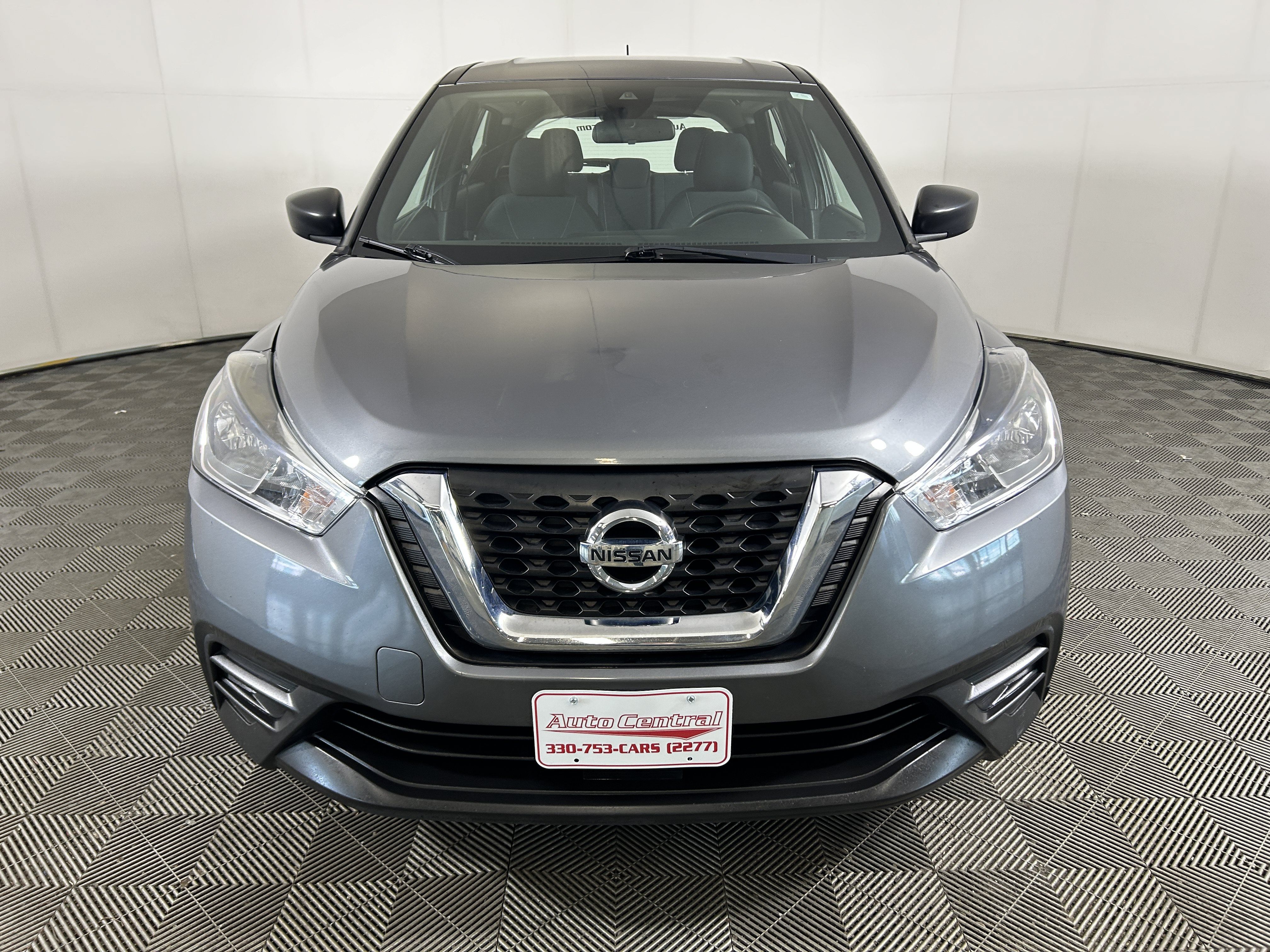 Used 2020 Nissan Kicks S FWD image 7