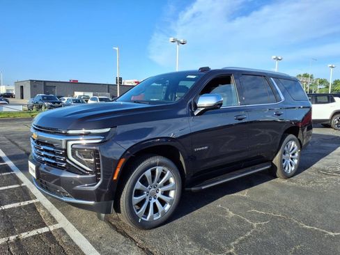 New 2025 Chevrolet Tahoe Premier w/ Sun And Tow Package AWD/4WD image 6