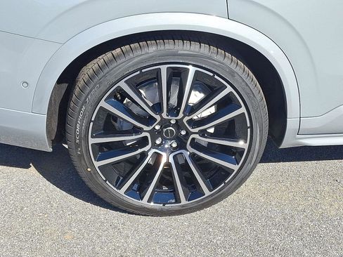 New 2026 Volvo XC90 B6 Ultra w/ Protection Package AWD/4WD image 5