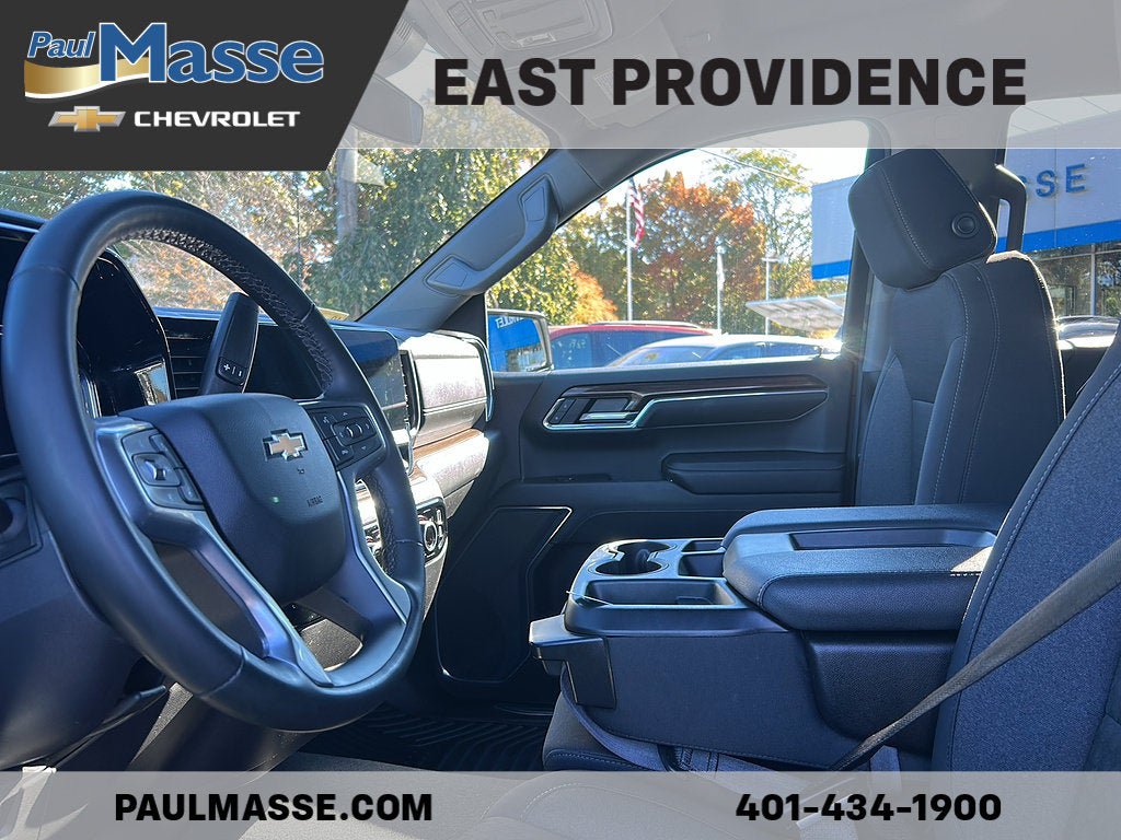 Used 2024 Chevrolet Silverado 1500 LT AWD/4WD image 10
