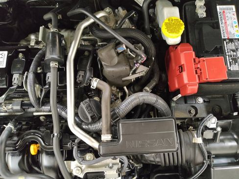 Used 2023 Nissan Sentra SV FWD image 30