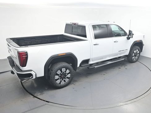 New 2026 GMC Sierra 2500 Denali w/ Denali Reserve Package image 5