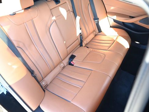 Used 2022 BMW M550i xDrive w/ Premium Package image 48