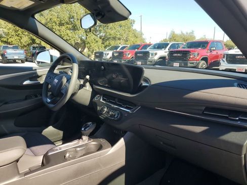 New 2026 Buick Envista Preferred image 14