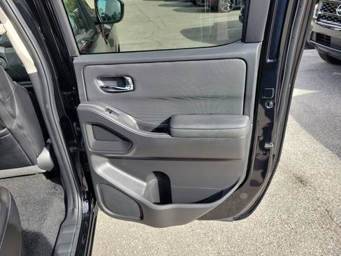 Used 2024 Nissan Frontier SL w/ Technology Package image 31