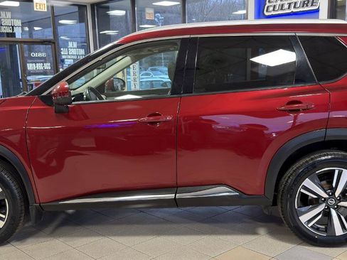 Used 2021 Nissan Rogue SL AWD/4WD image 13