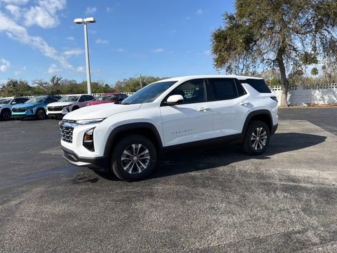 New 2026 Chevrolet Equinox LT w/ Safety and Technology Package FWD image 3