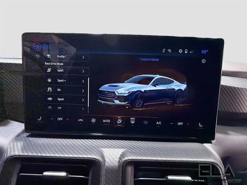 Used 2025 Ford Mustang Coupe RWD image 22